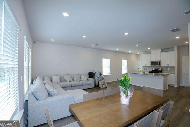 4548 Red Lion Place, Lawrenceville, GA 30044