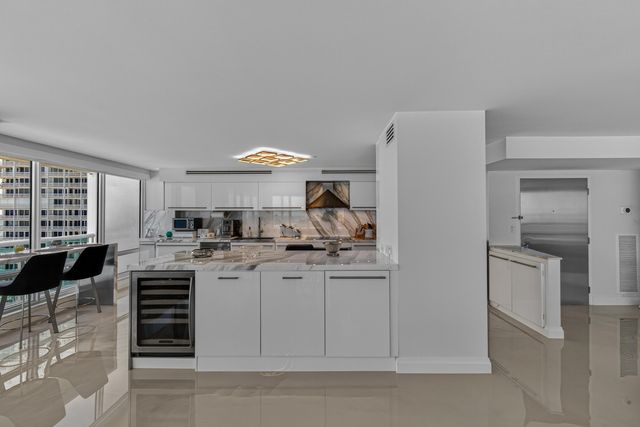 2100 S Ocean Lane 1712, Fort Lauderdale, FL 33316