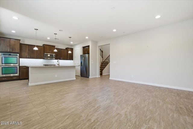 18513 N 94TH Street, Scottsdale, AZ 85255