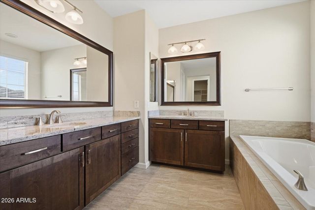 18513 N 94TH Street, Scottsdale, AZ 85255