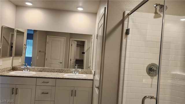 7858 Morganite Avenue, Las Vegas, NV 89113