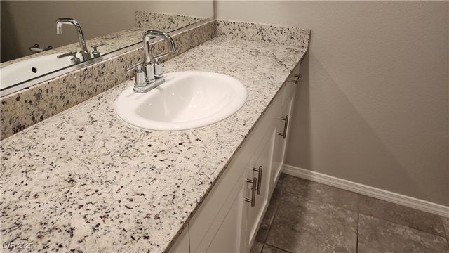 7858 Morganite Avenue, Las Vegas, NV 89113