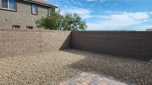7858 Morganite Avenue, Las Vegas, NV 89113