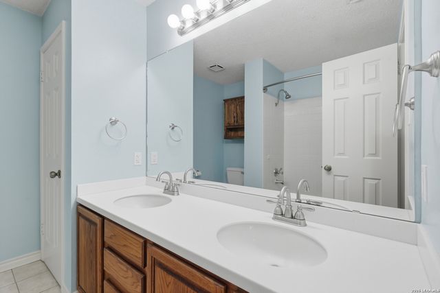 15715 Wood Sorrel, San Antonio, TX 78247