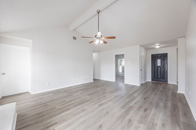 2201 Rockbluff Drive, Rowlett, TX 75088