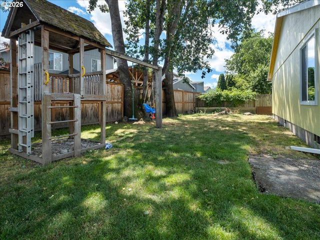 21194 Sw PAMELA Ct, Beaverton, OR 97003