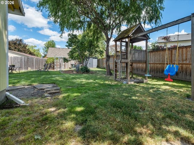 21194 Sw PAMELA Ct, Beaverton, OR 97003