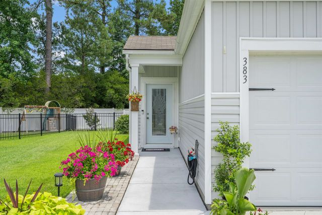 383 Hidden Cove Dr., Little River, SC 29566