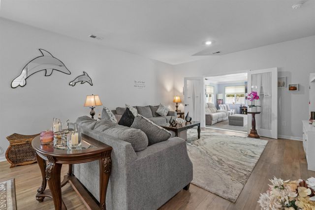 383 Hidden Cove Dr., Little River, SC 29566