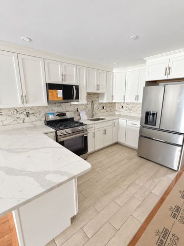 926 Broadway 8, Chelsea, MA 02150