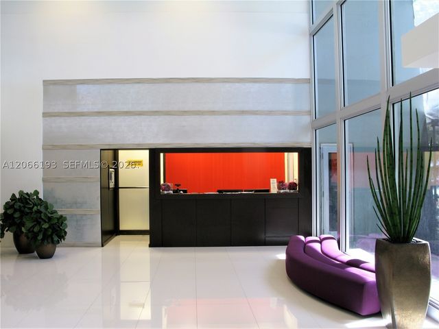 5701 Collins Ave 808, Miami Beach, FL 33140