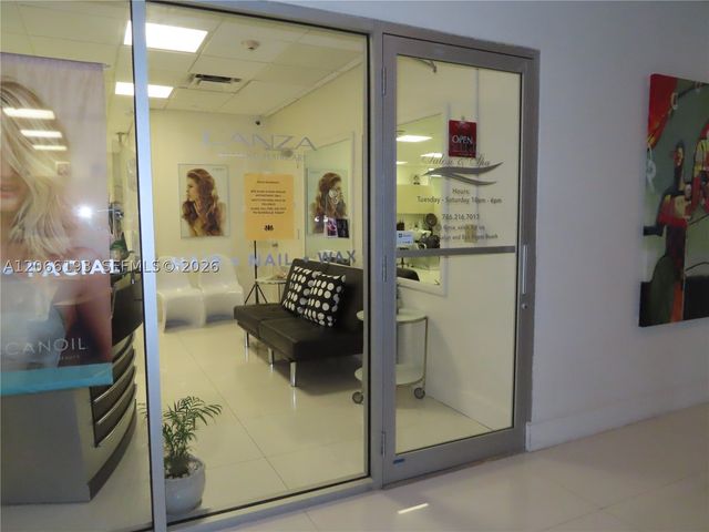 5701 Collins Ave 808, Miami Beach, FL 33140