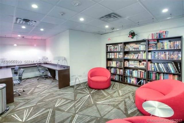 5701 Collins Ave 808, Miami Beach, FL 33140