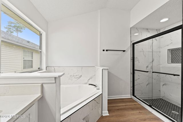 2991 CENTERWOOD Drive, Jacksonville, FL 32218
