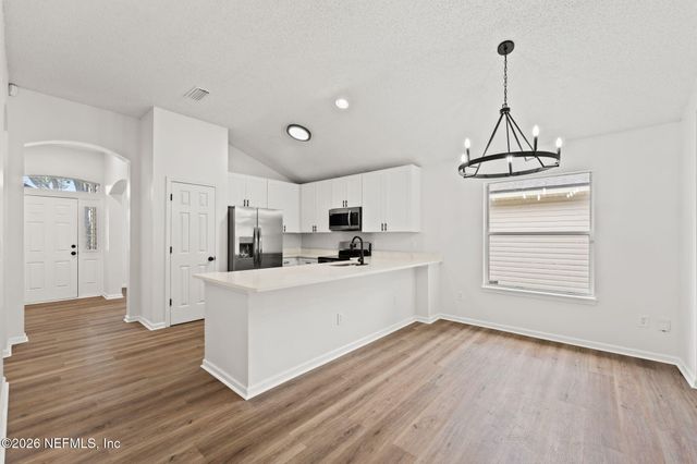 2991 CENTERWOOD Drive, Jacksonville, FL 32218