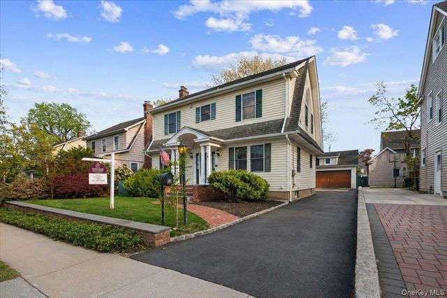 78 Beechwood Avenue, Port Washington, NY 11050