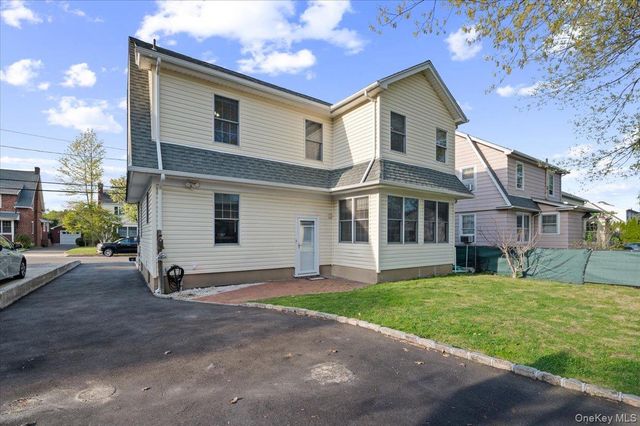 78 Beechwood Avenue, Port Washington, NY 11050