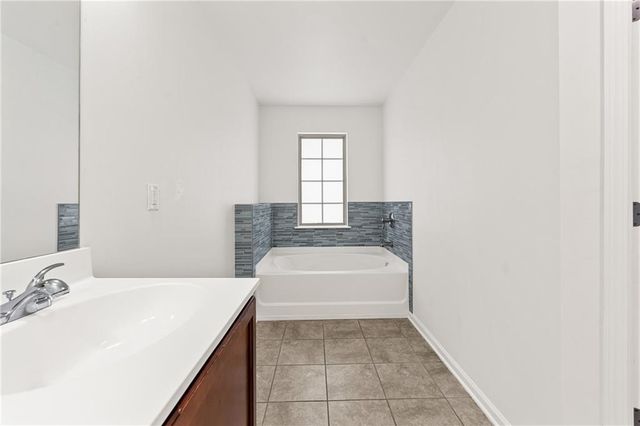 2434 Sardis Chase Ct, Buford, GA 30519