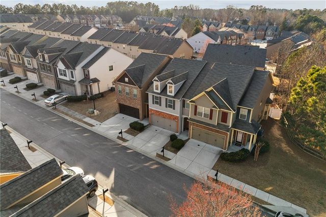 2434 Sardis Chase Ct, Buford, GA 30519