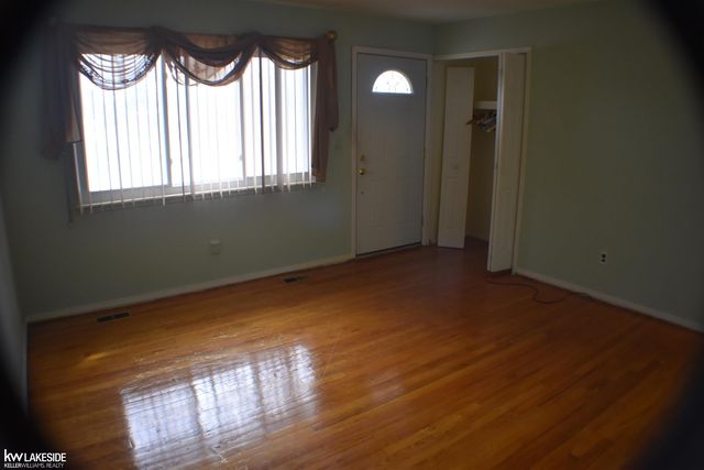 24223 Ramsgate Street, Clinton Township, MI 48035