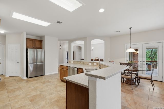 19203 Brannan Blf, San Antonio, TX 78258