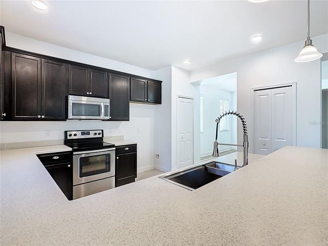 11717 THATCHER AVENUE, Orlando, FL 32836