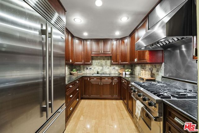 630 Idaho Avenue 204, Santa Monica, CA 90403