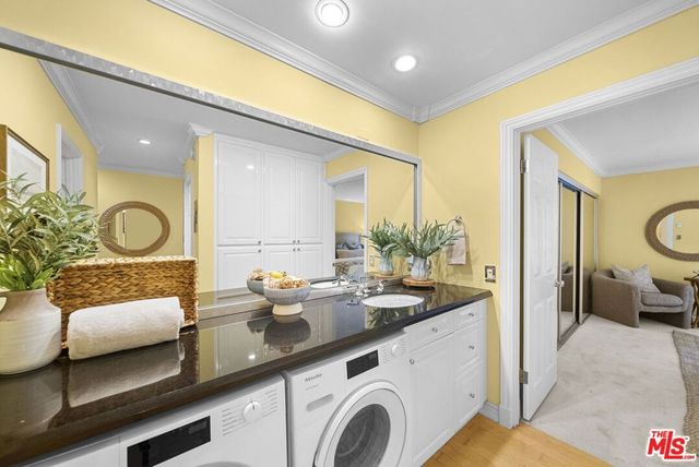 630 Idaho Avenue 204, Santa Monica, CA 90403