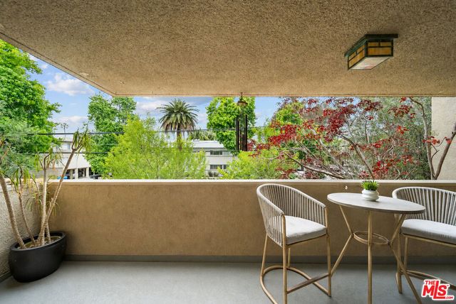 630 Idaho Avenue 204, Santa Monica, CA 90403