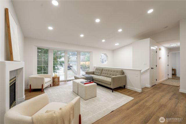 9507 28th Street NE, Lake Stevens, WA 98258