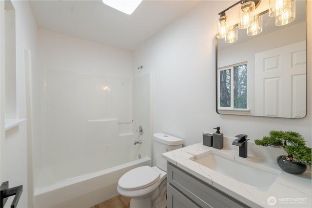 9507 28th Street NE, Lake Stevens, WA 98258