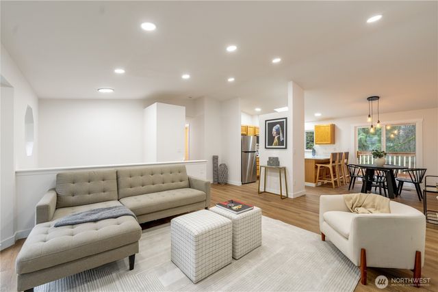 9507 28th Street NE, Lake Stevens, WA 98258