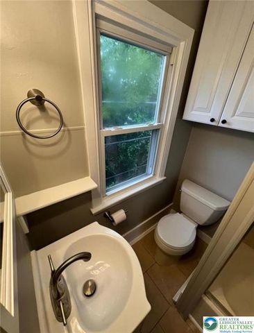 1036 South Cedar Crest Boulevard, Allentown City, PA 18103