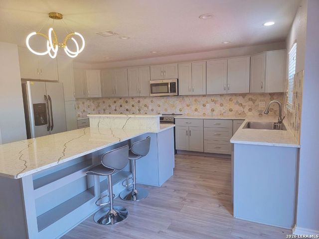 7714 Cortland Oak, San Antonio, TX 78254