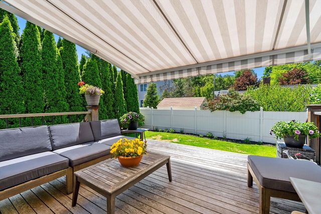 17 Fenmere Avenue, Wellesley, MA 02482