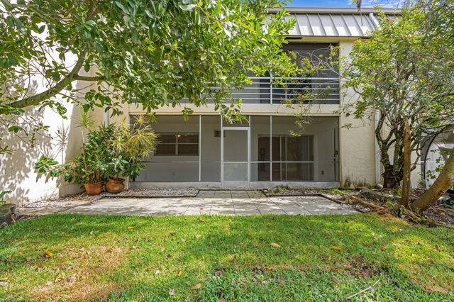 10693 N Military Trail 7, West Palm Beach, FL 33410