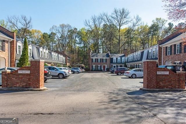3 Surry County Place NW, Atlanta, GA 30318