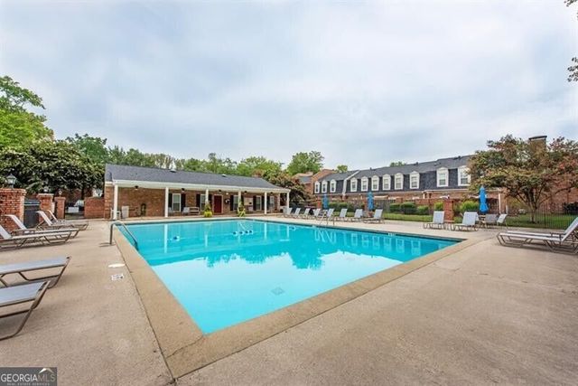3 Surry County Place NW, Atlanta, GA 30318