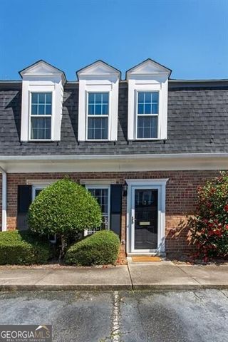 3 Surry County Place NW, Atlanta, GA 30318