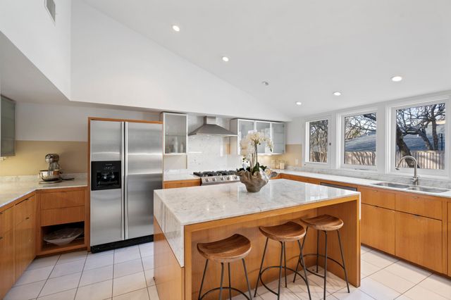 6919 N Janmar Drive, Dallas, TX 75230