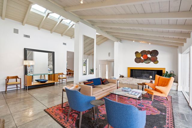 6919 N Janmar Drive, Dallas, TX 75230