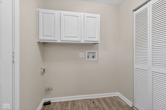 1023 S Worth Avenue, Indianapolis, IN 46241