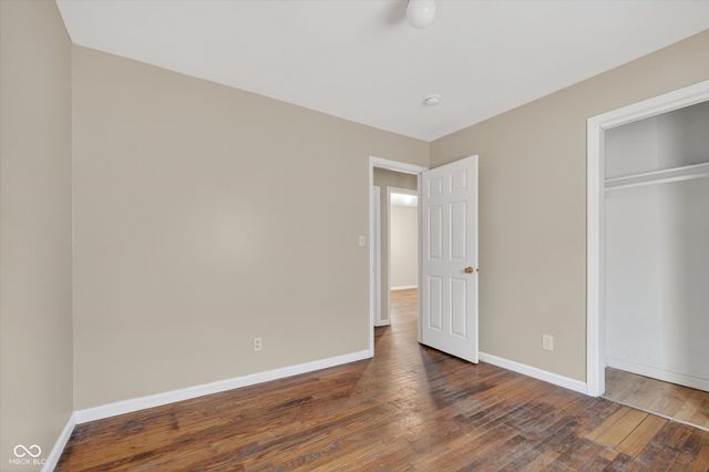 1023 S Worth Avenue, Indianapolis, IN 46241