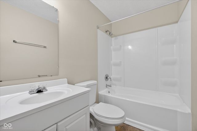 1023 S Worth Avenue, Indianapolis, IN 46241