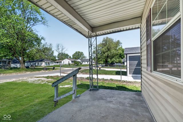 1023 S Worth Avenue, Indianapolis, IN 46241