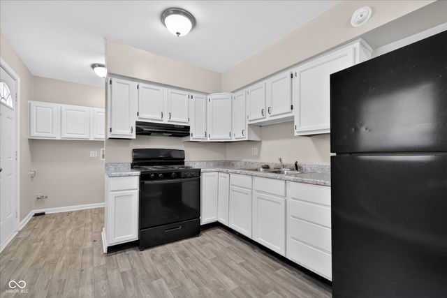 1023 S Worth Avenue, Indianapolis, IN 46241