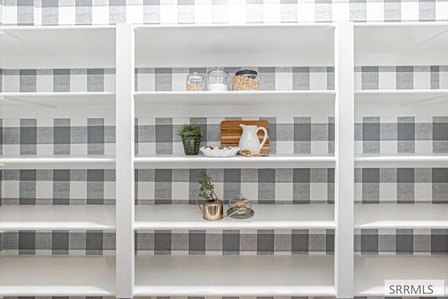 3184 S Chartwell Gardens, Ammon, ID 83406