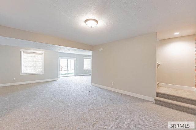 3184 S Chartwell Gardens, Ammon, ID 83406