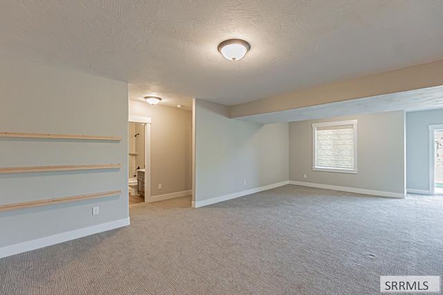 3184 S Chartwell Gardens, Ammon, ID 83406