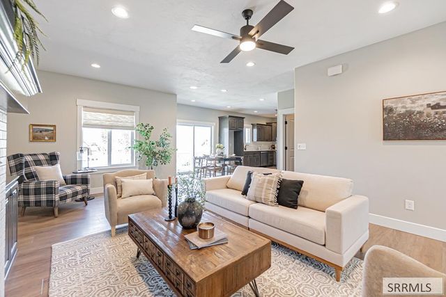 3184 S Chartwell Gardens, Ammon, ID 83406